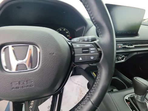 Used 2025 Honda HR-V EX-L image 17