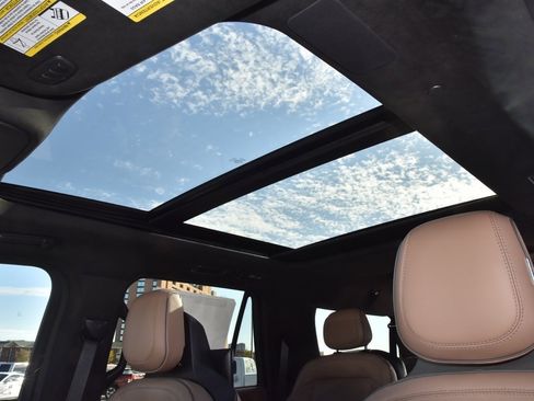 New 2025 Lincoln Navigator L Black Label image 37