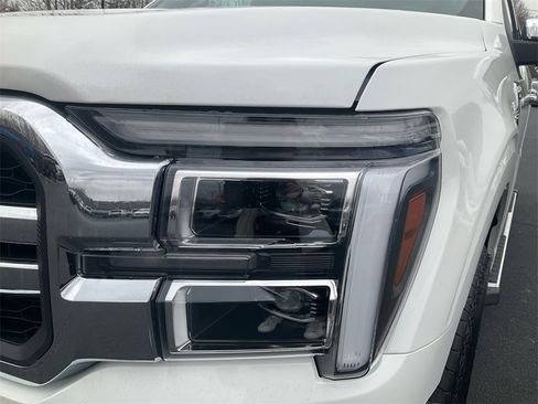 New 2026 Ford F150 Lariat image 9