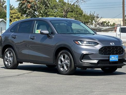 New 2026 Honda HR-V LX image 2
