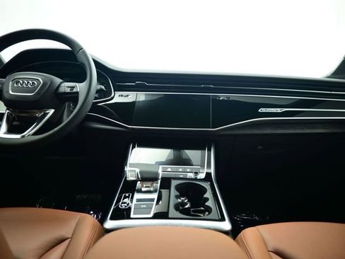 Used 2021 Audi Q7 3.0T Premium Plus image 6