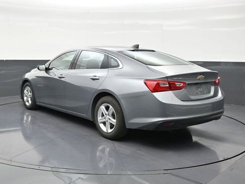 Used 2023 Chevrolet Malibu LS FWD image 3