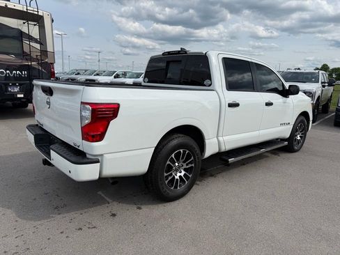 Used 2023 Nissan Titan SV RWD image 18