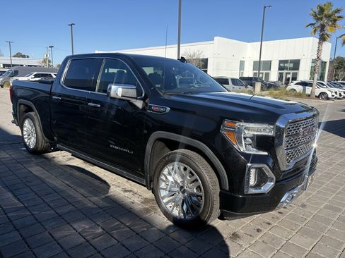 Used 2019 GMC Sierra 1500 Denali w/ Denali Ultimate Package image 3