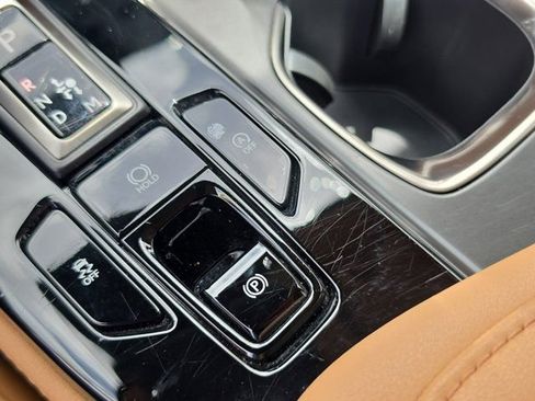 Used 2025 Lexus NX 250 FWD w/ Cold Area Package image 22