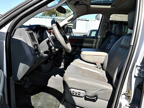Used 2007 Dodge Ram 3500 Truck Laramie AWD/4WD image 13