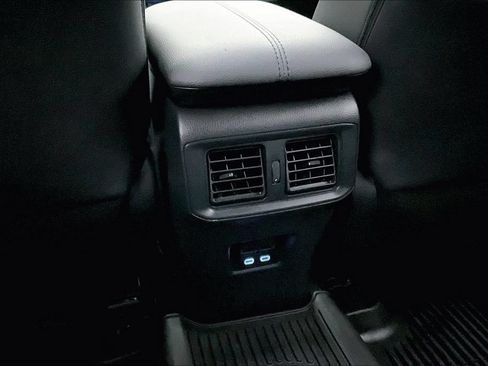 Certified 2022 Toyota RAV4 XSE w/ XSE Grade Weather Package AWD/4WD image 13