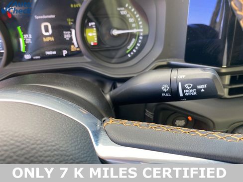 Used 2024 Jeep Wrangler Unlimited Sahara image 33