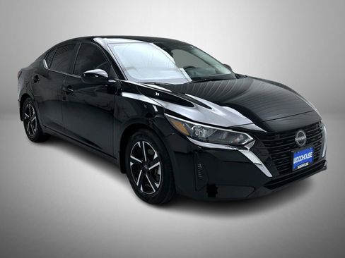 Used 2024 Nissan Sentra SV w/ All-Weather Package image 3