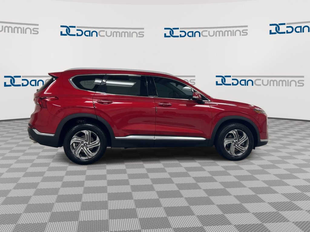 Used 2022 Hyundai Santa Fe SEL w/ Convenience Package FWD image 9