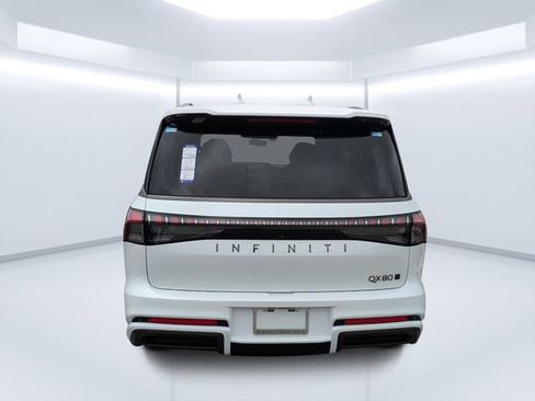 New 2026 INFINITI QX80 Autograph w/ Premium Cargo Package image 4