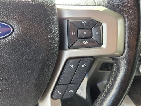 Used 2022 Ford F350 Lariat w/ Tremor Off-Road Package AWD/4WD image 22