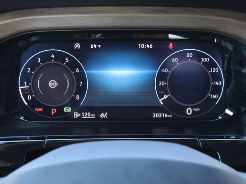 Used 2025 Volkswagen Atlas SE image 30