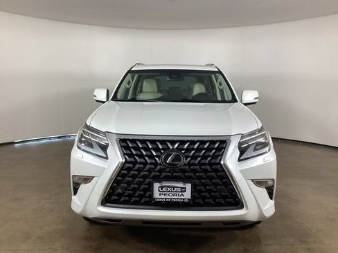 Used 2021 Lexus GX 460 Luxury w/ Accessory Package AWD/4WD image 2