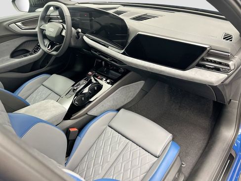 New 2025 Audi S5 Prestige image 17