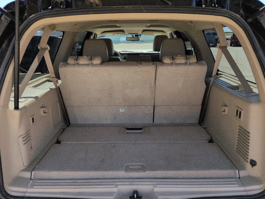 Used 2014 Ford Expedition EL XLT w/ Equipment Group 202A AWD/4WD image 30