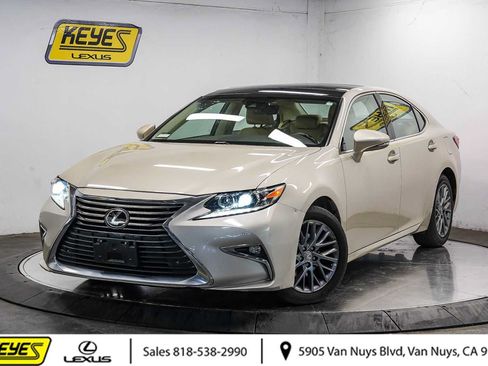 Used 2018 Lexus ES 350 w/ Navigation System Package FWD image 1