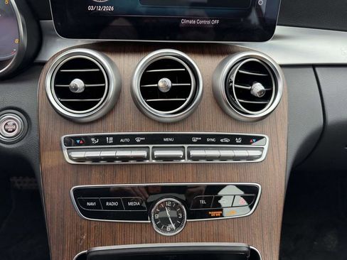 Used 2020 Mercedes-Benz C 300 4MATIC Sedan image 24