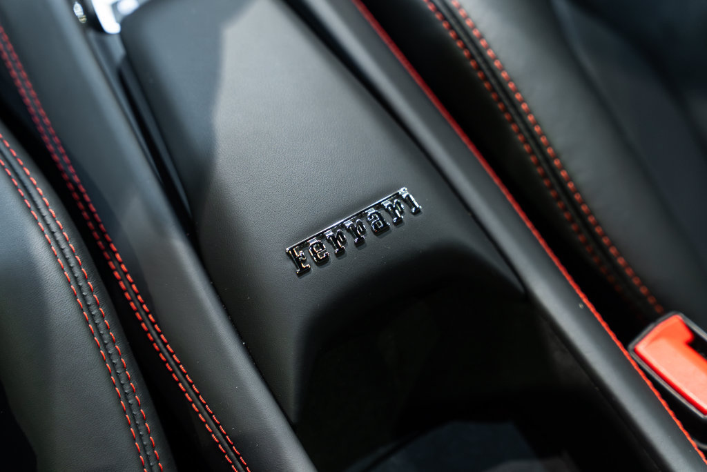 Certified 2021 Ferrari F8 Tributo RWD image 41