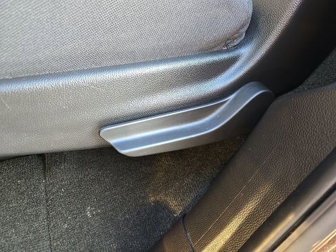 Used 2016 Chevrolet Tahoe LS image 41