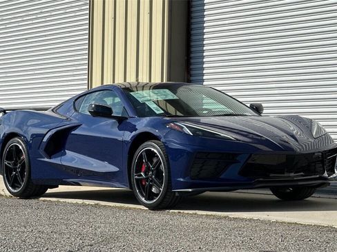 New 2025 Chevrolet Corvette Stingray 2dr Coupe w/ Z51 Performance Package image 9