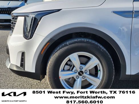 New 2026 Kia Sorento LX FWD image 6