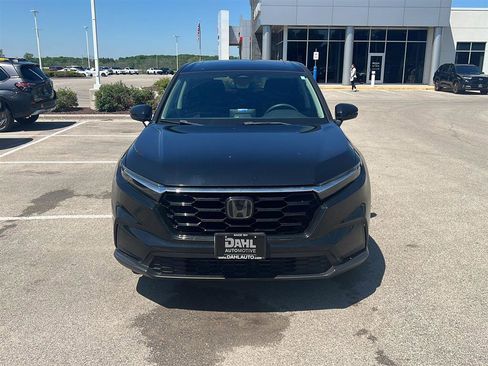 Used 2024 Honda CR-V EX image 2