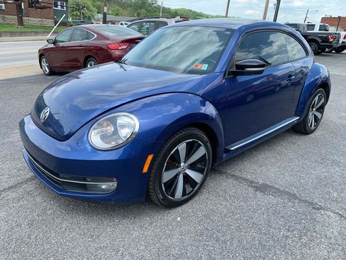 Used 2013 Volkswagen Beetle 2.0T FWD image 2