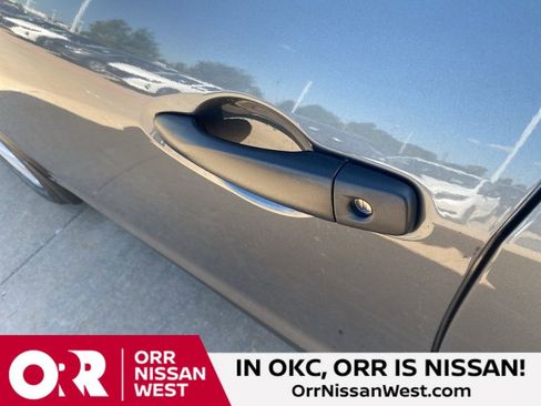New 2025 Nissan Kicks Play S FWD image 11