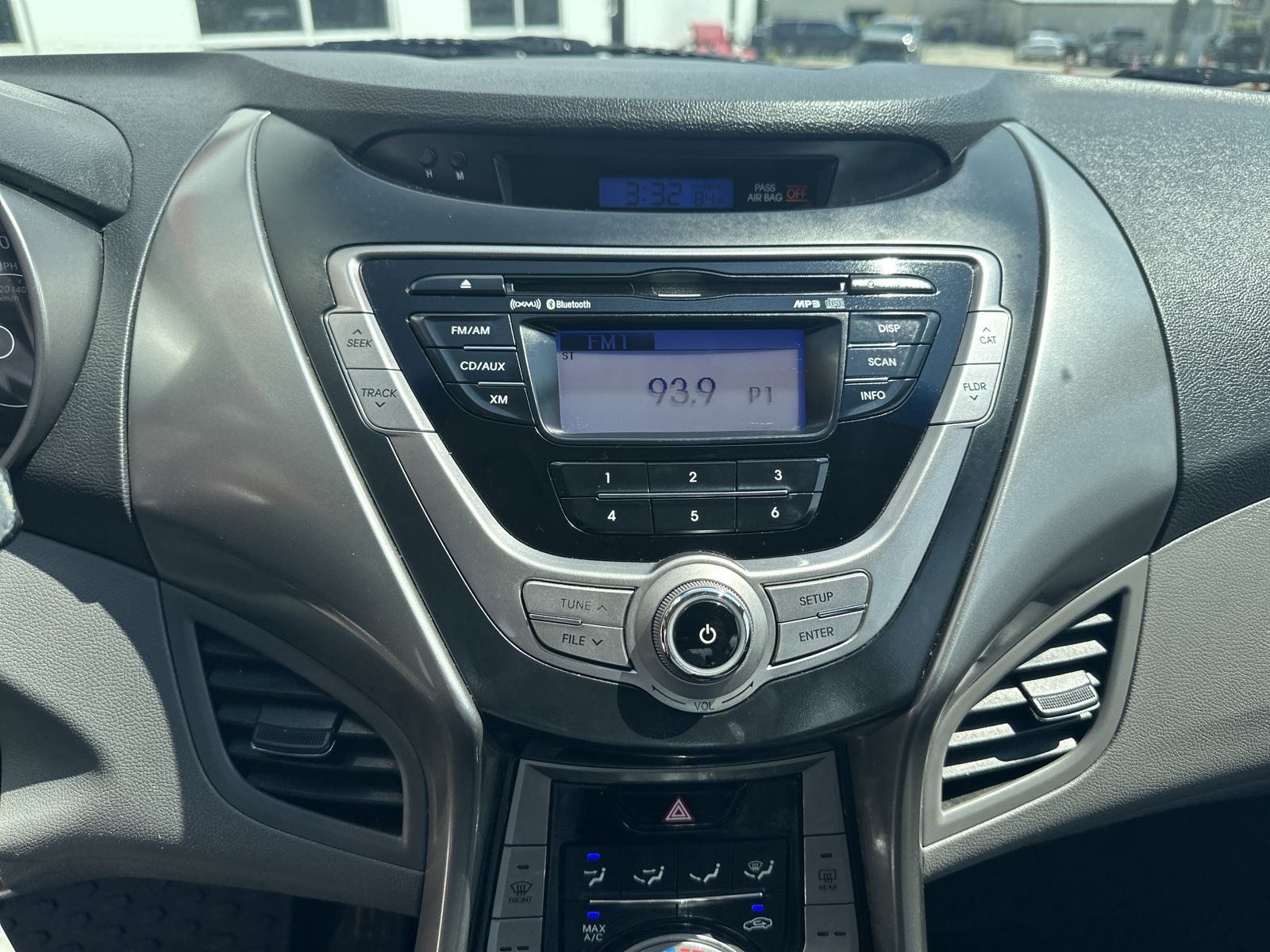 Used 2013 Hyundai Elantra Limited FWD image 14