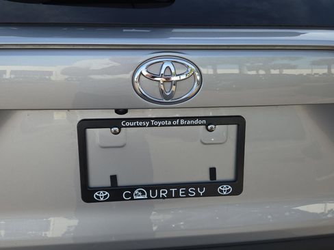 Certified 2025 Toyota RAV4 XLE w/ Convenience Package image 12