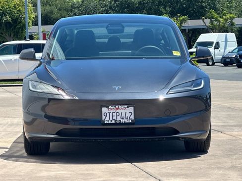 Used 2025 Tesla Model 3 Long Range RWD image 10