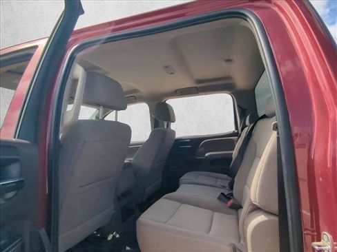 Used 2018 Chevrolet Silverado 1500 LT w/ Texas Edition image 15