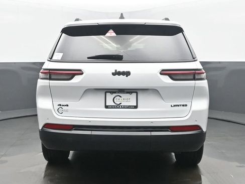 New 2025 Jeep Grand Cherokee L Limited w/ Black Appearance Package image 5