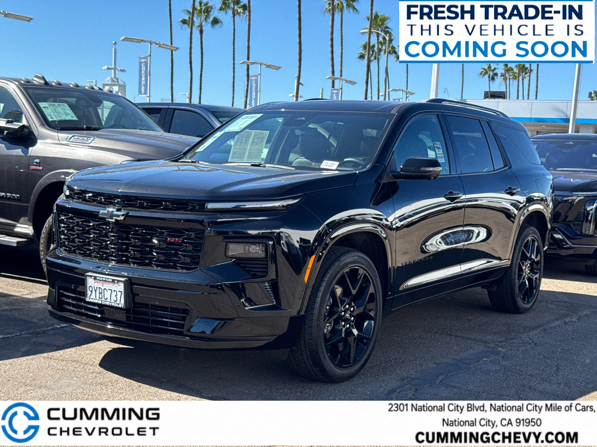 Used 2026 Chevrolet Traverse RS FWD image 1