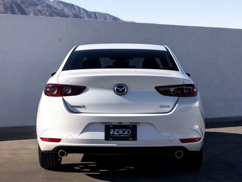 Used 2020 MAZDA MAZDA3 Sedan w/ Select Package image 8