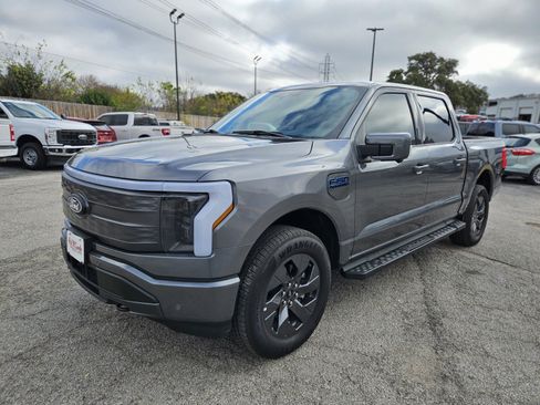 Certified 2025 Ford F150 Lightning Lariat image 8