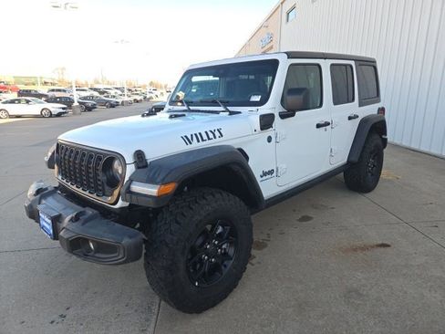 Used 2025 Jeep Wrangler Unlimited Sport S 4xe image 4