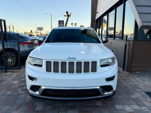 Used 2014 Jeep Grand Cherokee Summit image 4