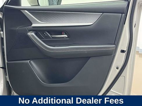 Used 2025 MAZDA CX-90 3.3 Turbo w/ Preferred Package AWD/4WD image 30