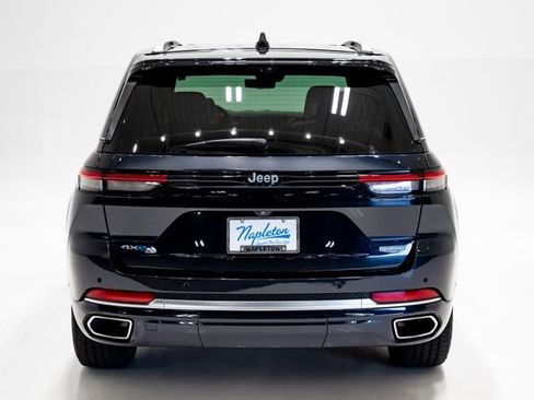 Used 2022 Jeep Grand Cherokee Summit w/ Advanced Protech Group IV AWD/4WD image 34