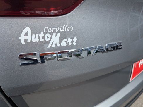 Used 2020 Kia Sportage LX AWD/4WD image 24