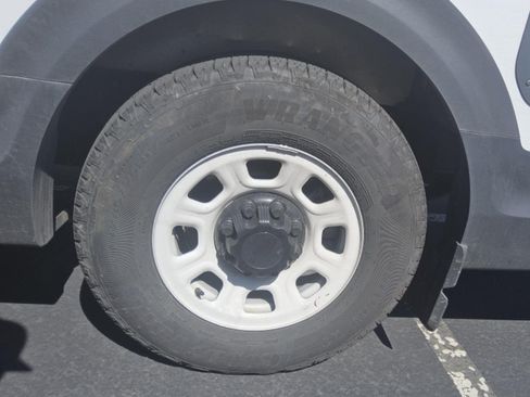 Used 2024 Chevrolet Brightdrop 600 w/ Commercial Equipment Package AWD/4WD image 11