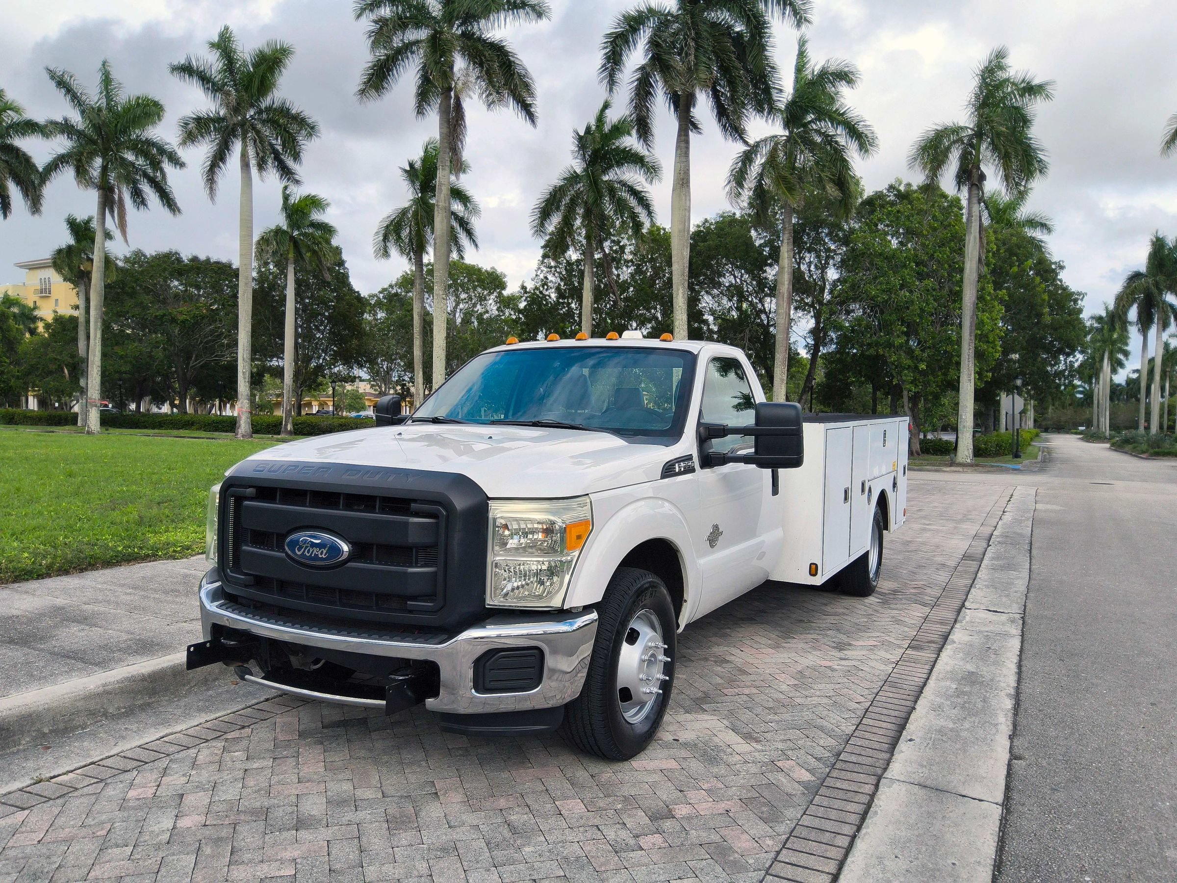 Used 2015 Ford F350 XL w/ XL Value Package RWD image 3
