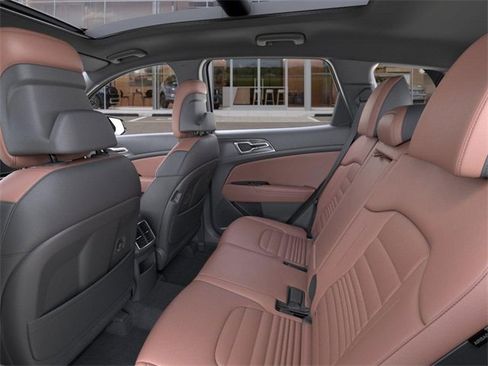 Certified 2025 Kia Sportage SX Prestige image 18