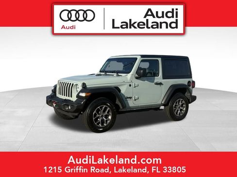 Used 2024 Jeep Wrangler Sport S image 1