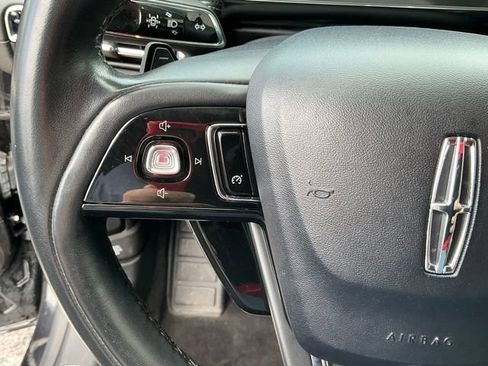 Used 2022 Lincoln Corsair Reserve FWD image 26