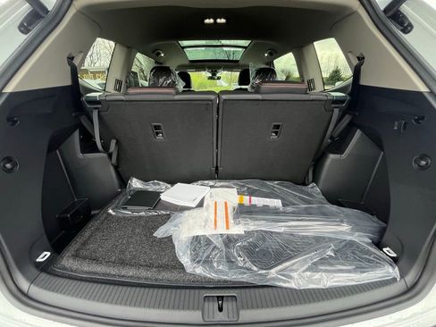 New 2026 Volkswagen Atlas Peak Edition AWD/4WD image 27