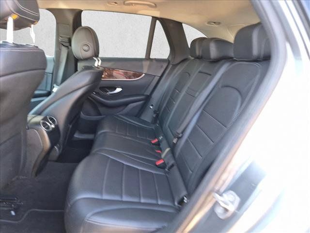 Used 2017 Mercedes-Benz GLC 300 image 19