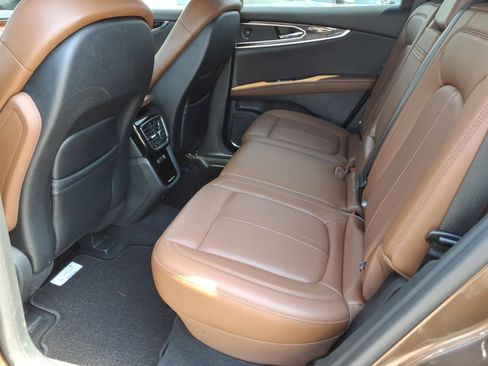 Certified 2022 Lincoln Nautilus Reserve w/ Equipment Group 201A AWD/4WD image 13
